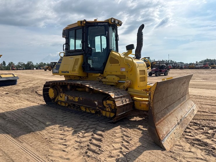 2019-komatsu-d51px-24-image-4