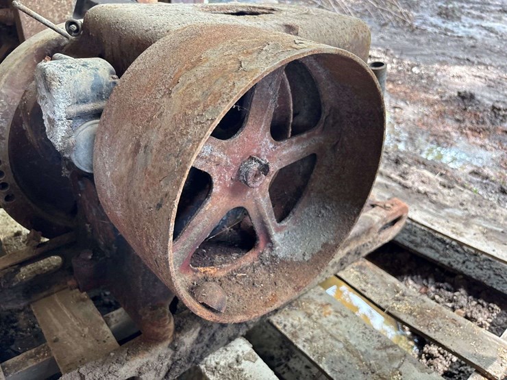 3-5-hp-international-harvester-la-engine-image-9