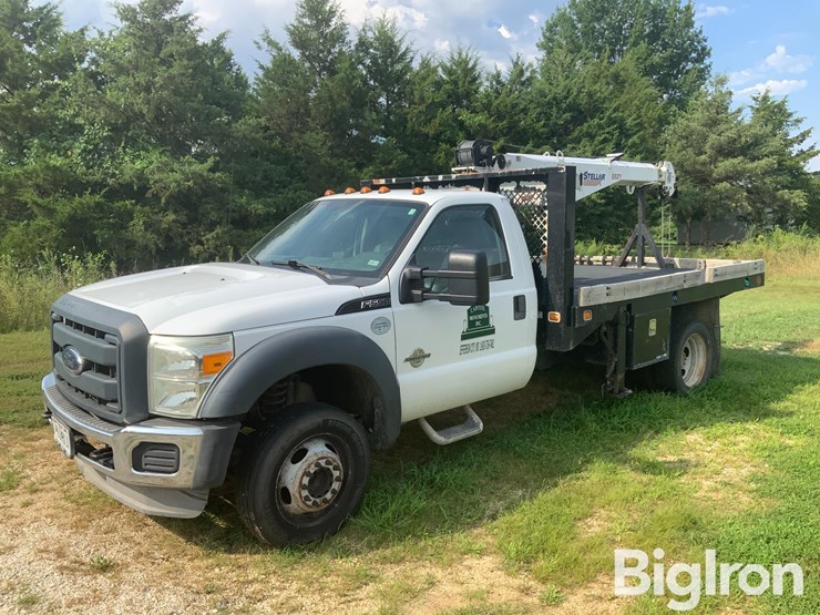 2012-ford-f550-xlt-image-1