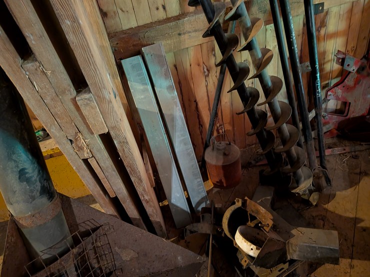 #3047-•-kasco-7"-fertilizer-auger-image-8