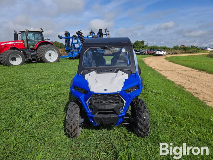 2022-polaris-rzr-trail-premium-image-2