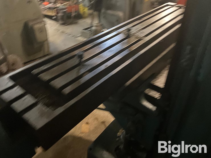 cincinnati-2mh-horizontal-milling-machine-image-4