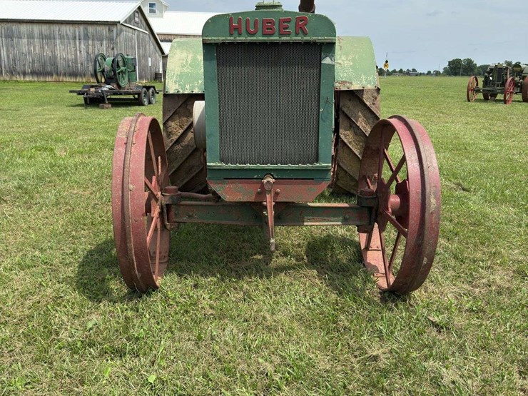 huber-18-36-image-2