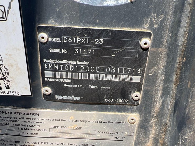2016-komatsu-d61pxi-23-image-30