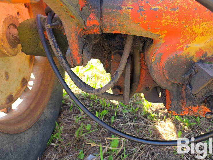 1962-allis-chalmers-d19-image-13