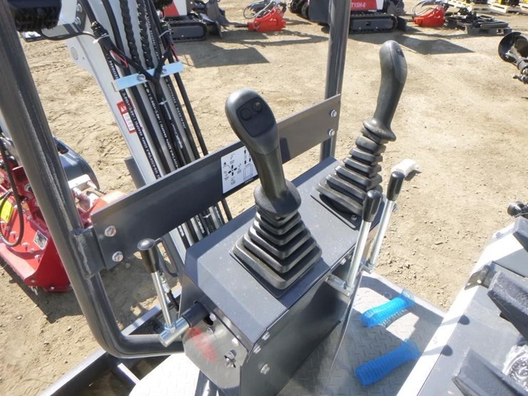 bttl-et12m-6-hydraulic-excavator-image-22