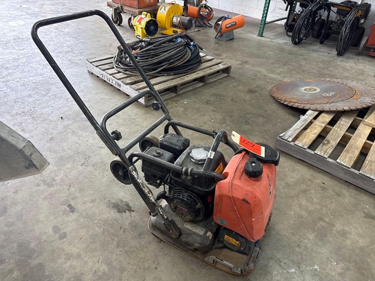 husqvarna-lf75-plate-compactor,-water-tank,-wheel-kit-support-equipment-image-2