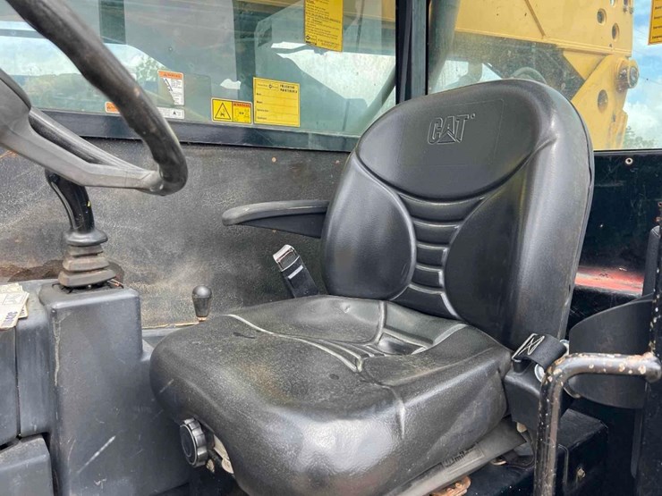 2014-caterpillar-tl642c-image-25