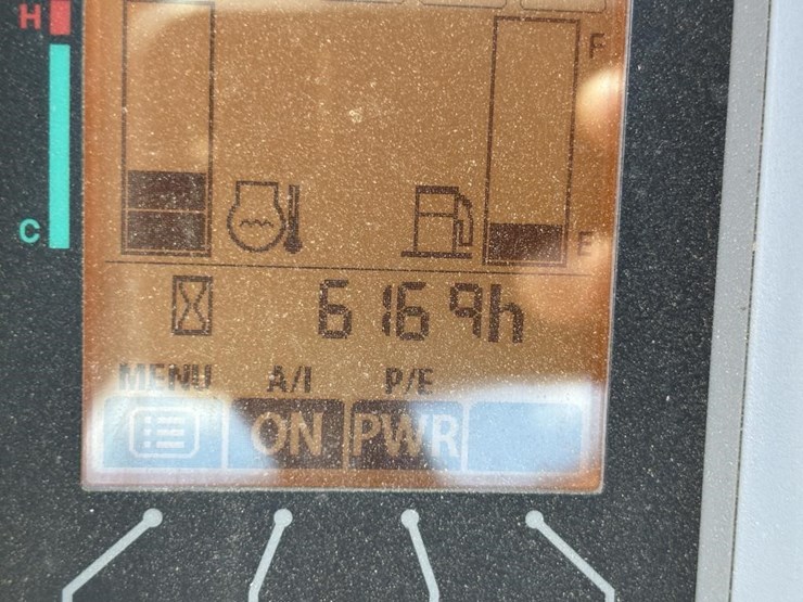 2023-deere-60g-image-60
