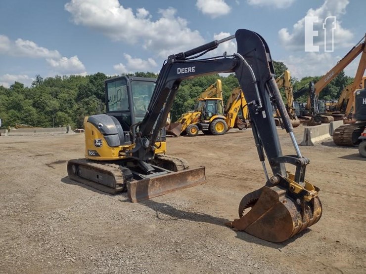 2022-deere-50g-image-48