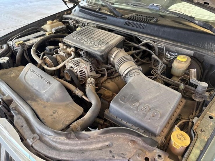 2004-jeep-grand-cherokee-image-11