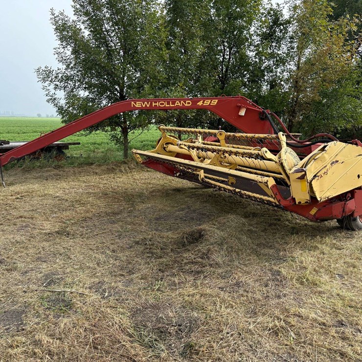 NEW HOLLAND 499