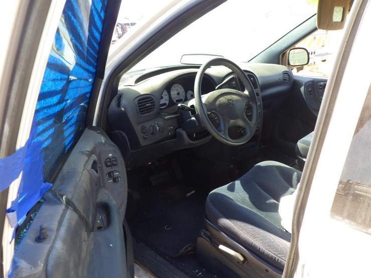 2002-dodge-grand-caravan-image-6