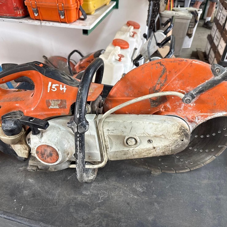 STIHL TS420 GAS CUTOFF SAW SUPPORT EQUIPMENT