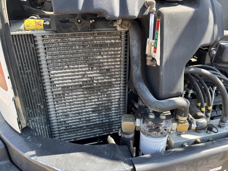 2014-bobcat-e35i-image-47