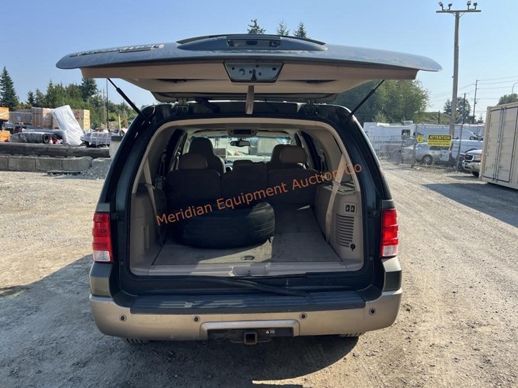 2003-ford-explorer-eddie-bauer-image-19