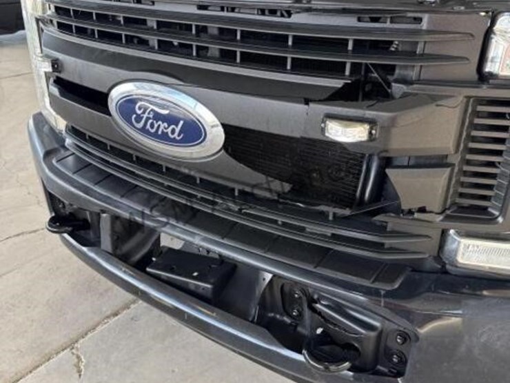2017-ford-f250-image-22