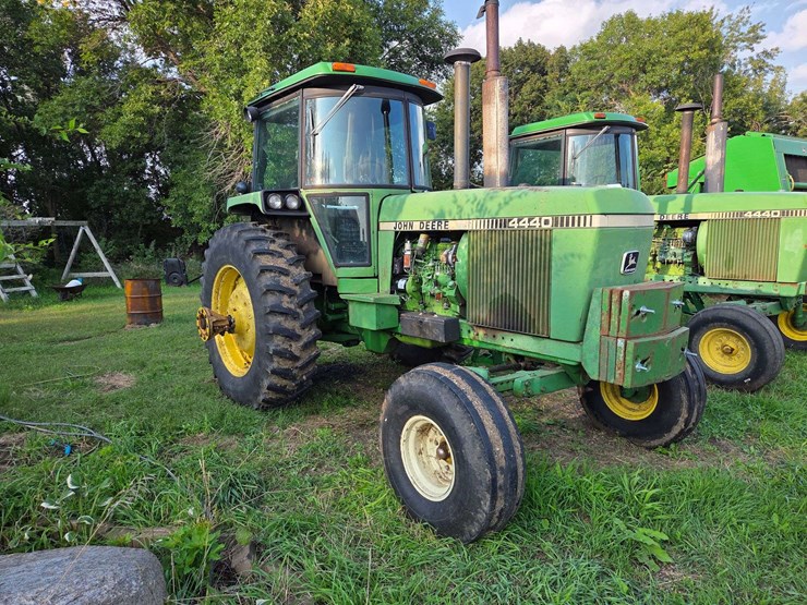 1980-john-deere-4440-image-3