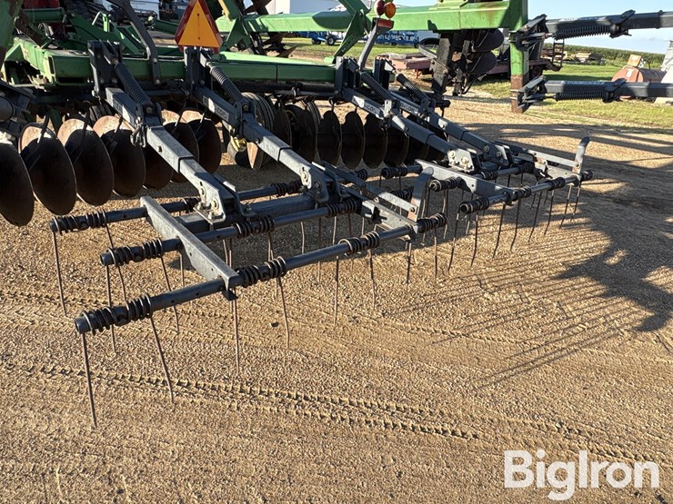 john-deere-635-image-15