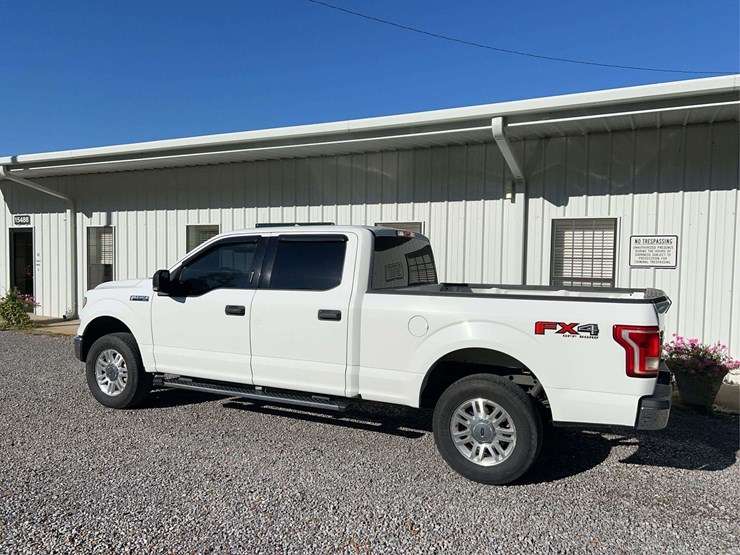 2017-ford-f150-image-3