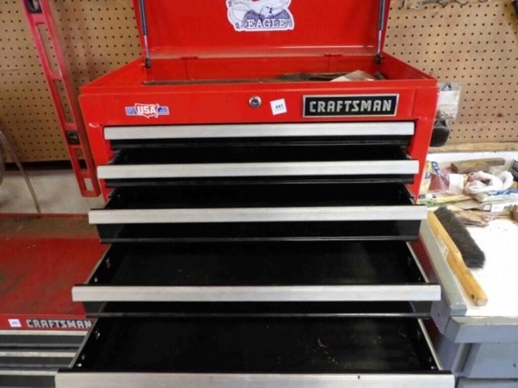 2-piece-craftsman-rolling-tool-chest-image-5
