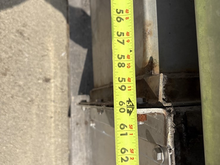 45’-vertical-grain-leg-image-14