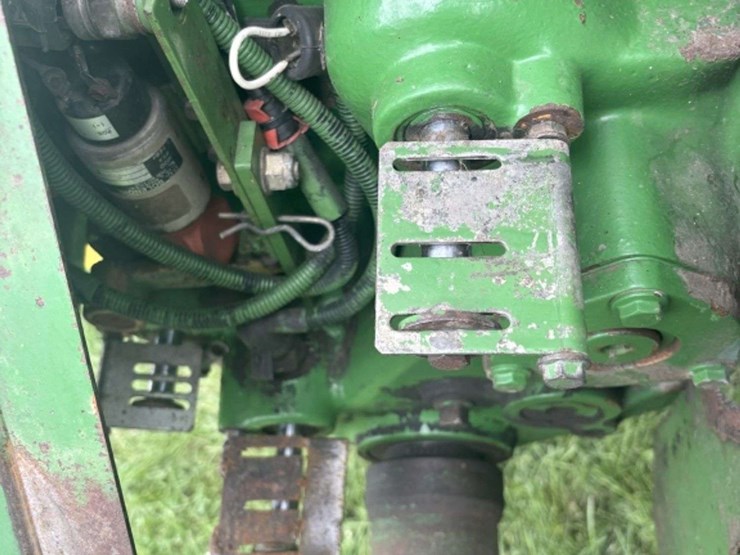 john-deere-6810-image-20