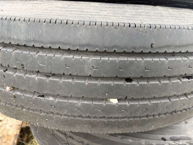 (4)-11r22.5-truck-tires-on-rim-clamp-rims,-used,-buying-all-for-one-money-image-6