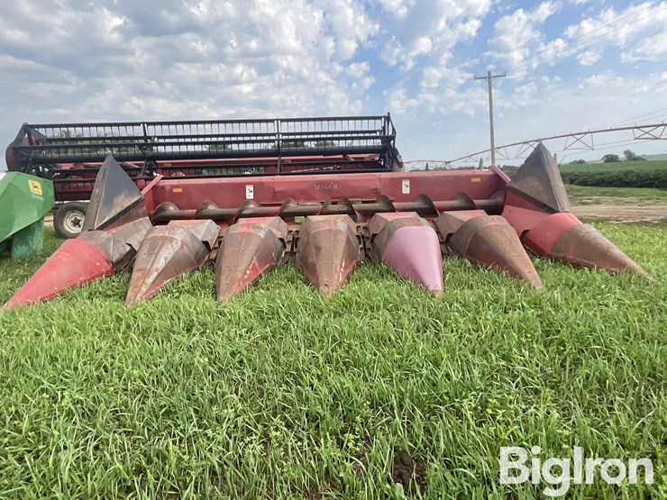 case-ih-1063-image-2