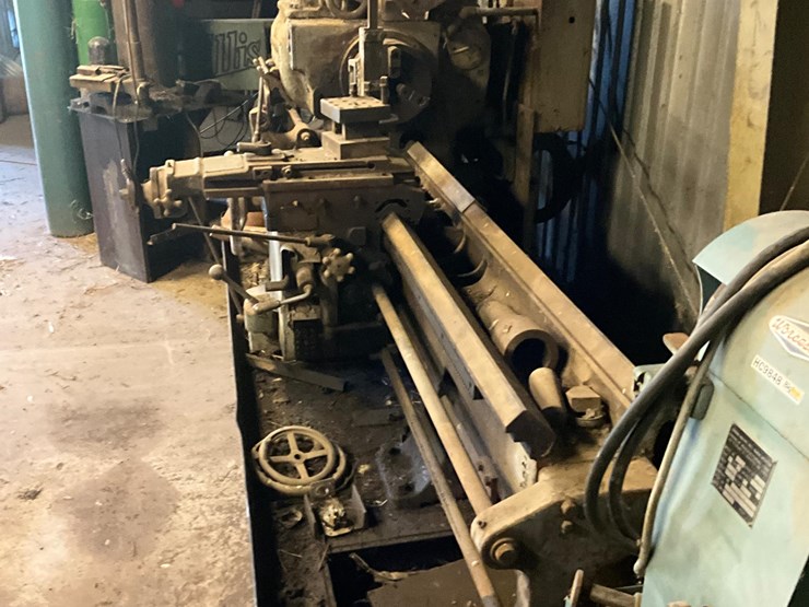 warner-&-swasey-metal-turning-lathe-image-3