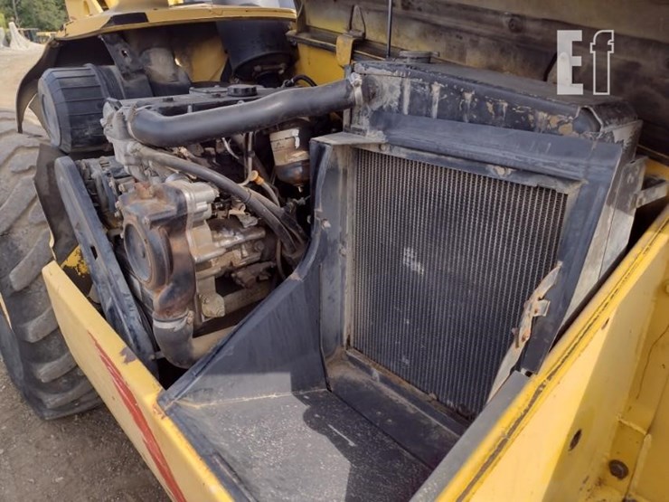 1999-new-holland-lm840-image-24