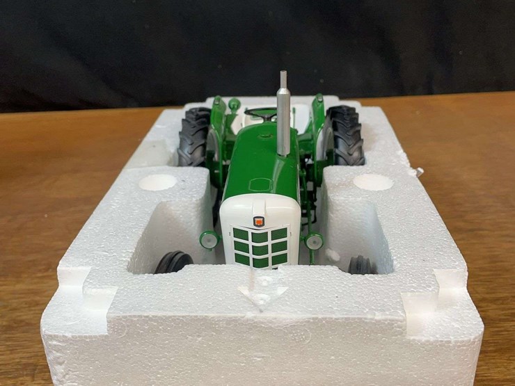 1/16-oliver-600-nib-uh-image-6