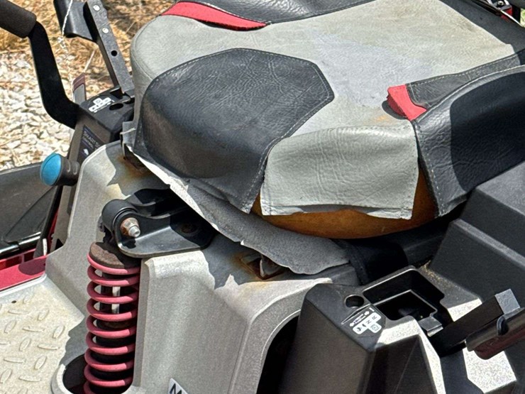 toro-54"-zero-turn-mower-image-5