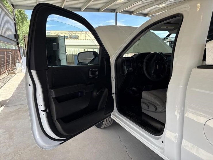 2014-chevrolet-silverado-1500-image-22