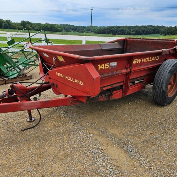 NEW HOLLAND 145