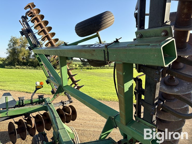 john-deere-635-image-19