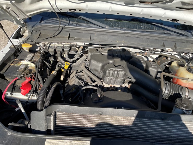 2016-ford-f250-xl-image-33
