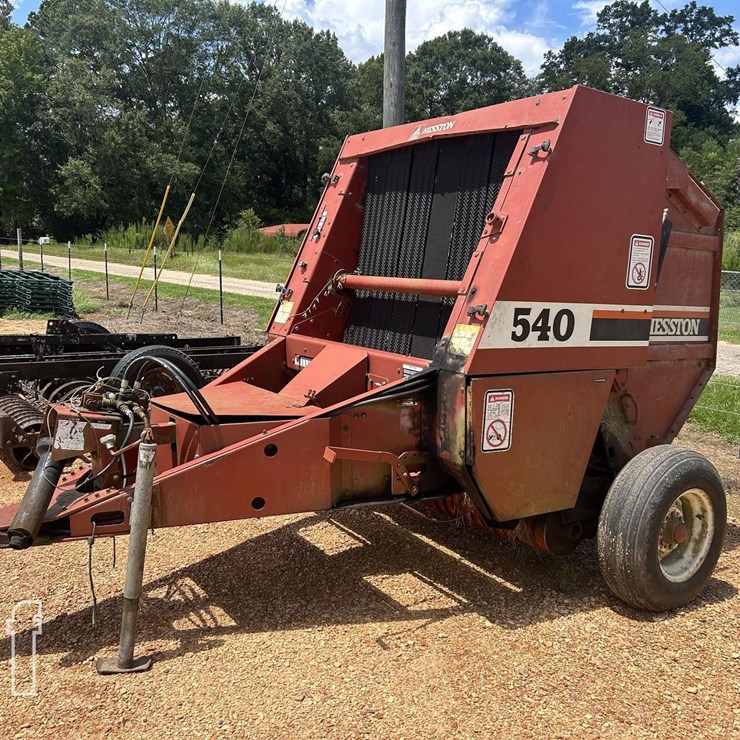 HESSTON 540
