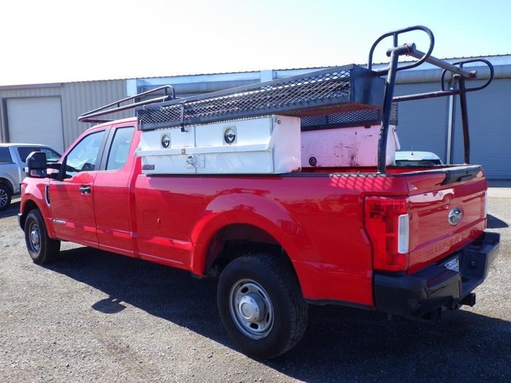 2019-ford-f350-image-4