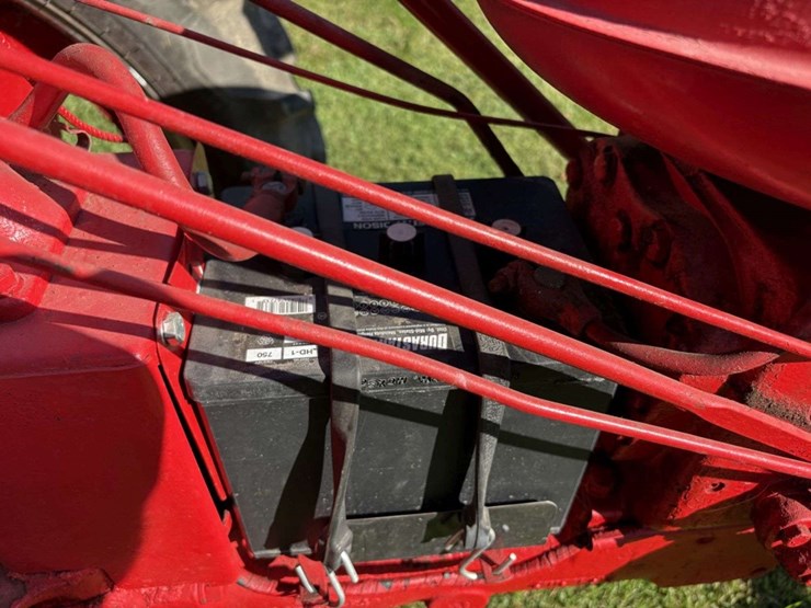 1952-farmall-super-c,-wf,-11.2-36-rears,-5.00-15-fronts,-pto,-6v,-sn--138124-image-14