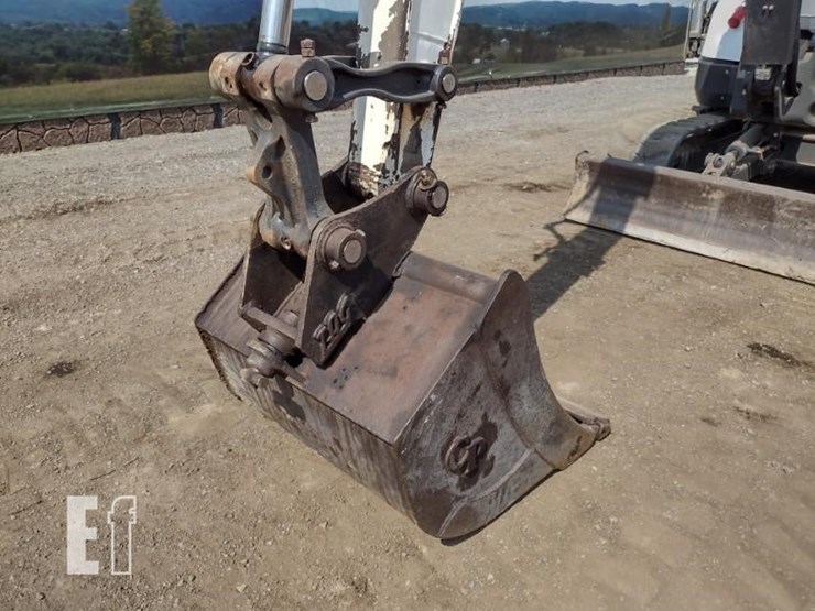 2018-bobcat-e85-image-16
