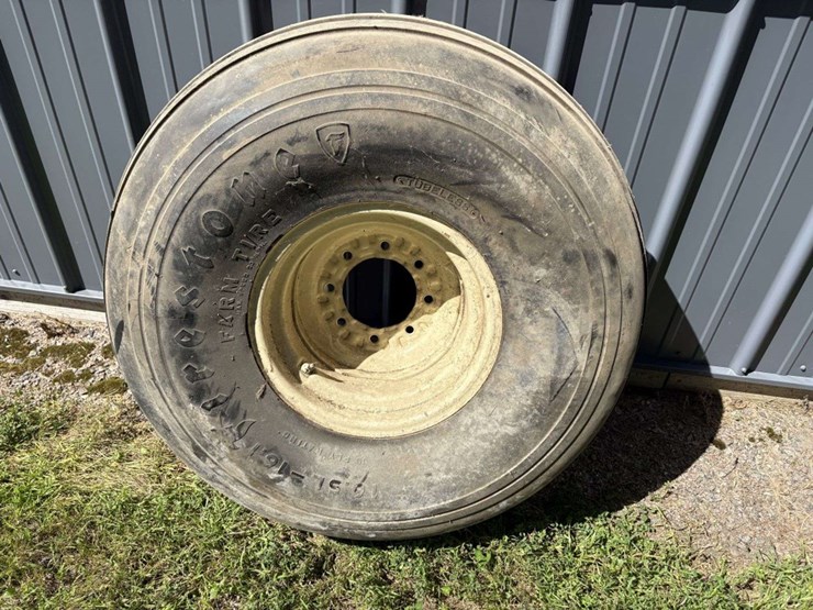 firestone-16.5-16.1-tire-on-8-bolt-ag-rim,-6”-center-image-6
