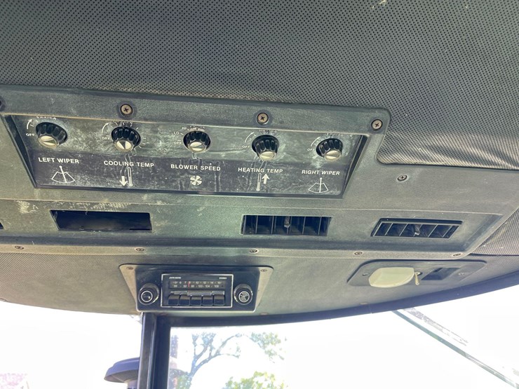 john-deere-4840-image-36