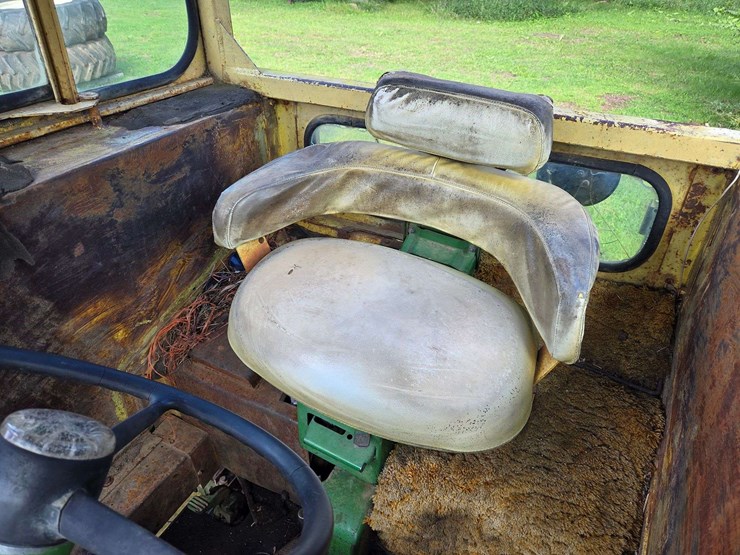 john-deere-4020-image-34