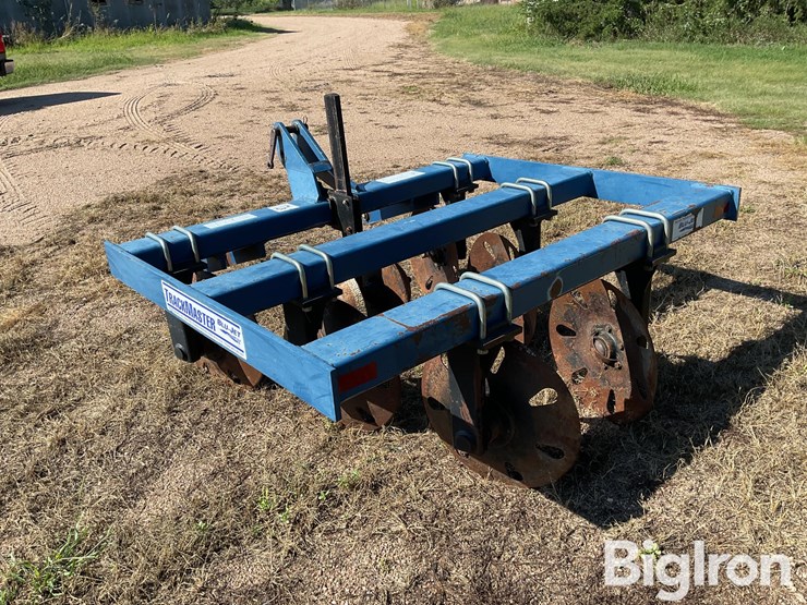 blu-jet-track-master-image-7