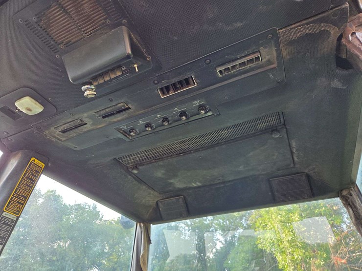 1981-john-deere-4440-image-13