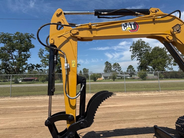 2016-caterpillar-306e-image-23