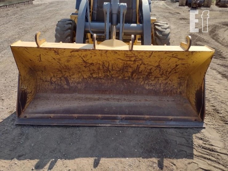 2017-deere-310sl-image-19