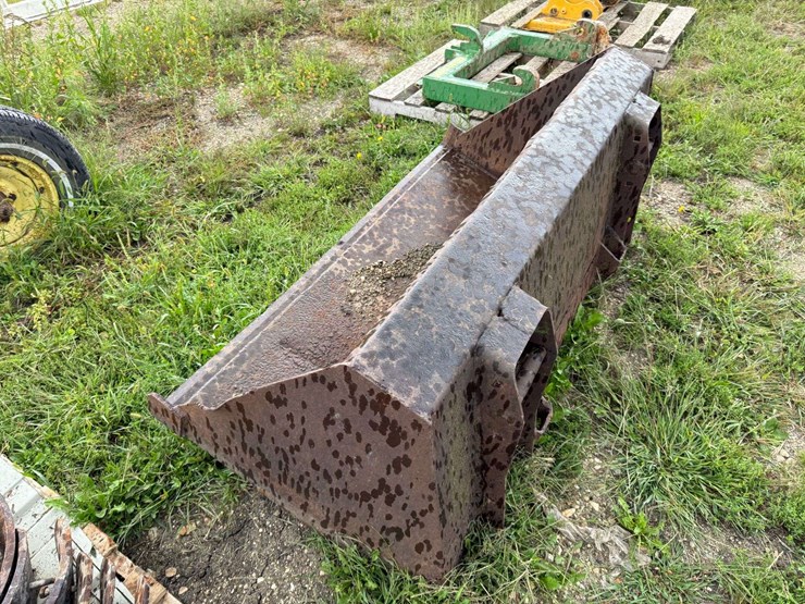 john-deere-260-image-1
