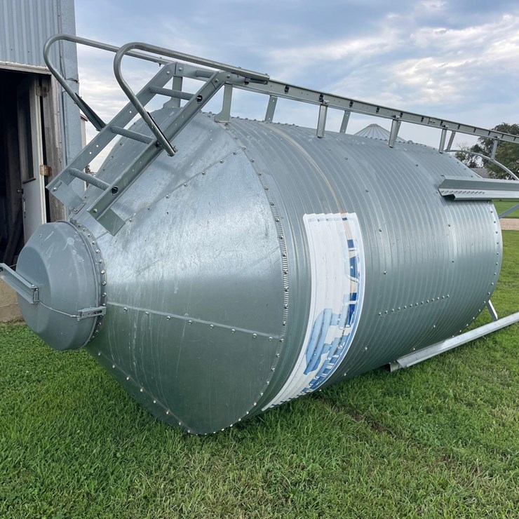 Hog Slat 5 Ton Bulk Bin